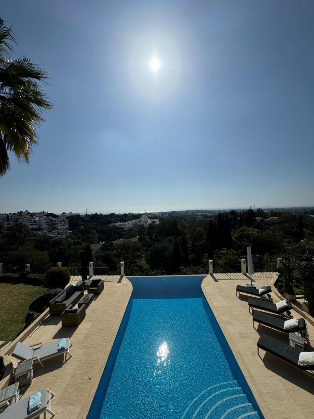 El Herrojo Luxe Retreat By Host Lovers Benahavis Exterior photo